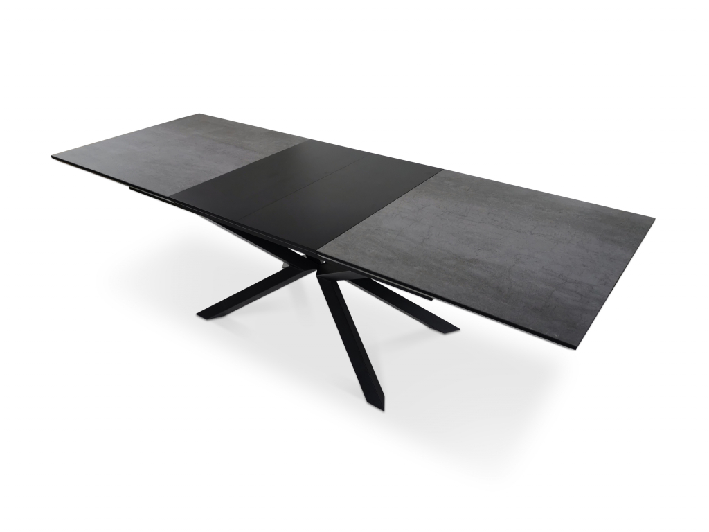 Czarny rozkładany stół z czarną nogą